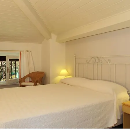 La Spiaggia Apartment *